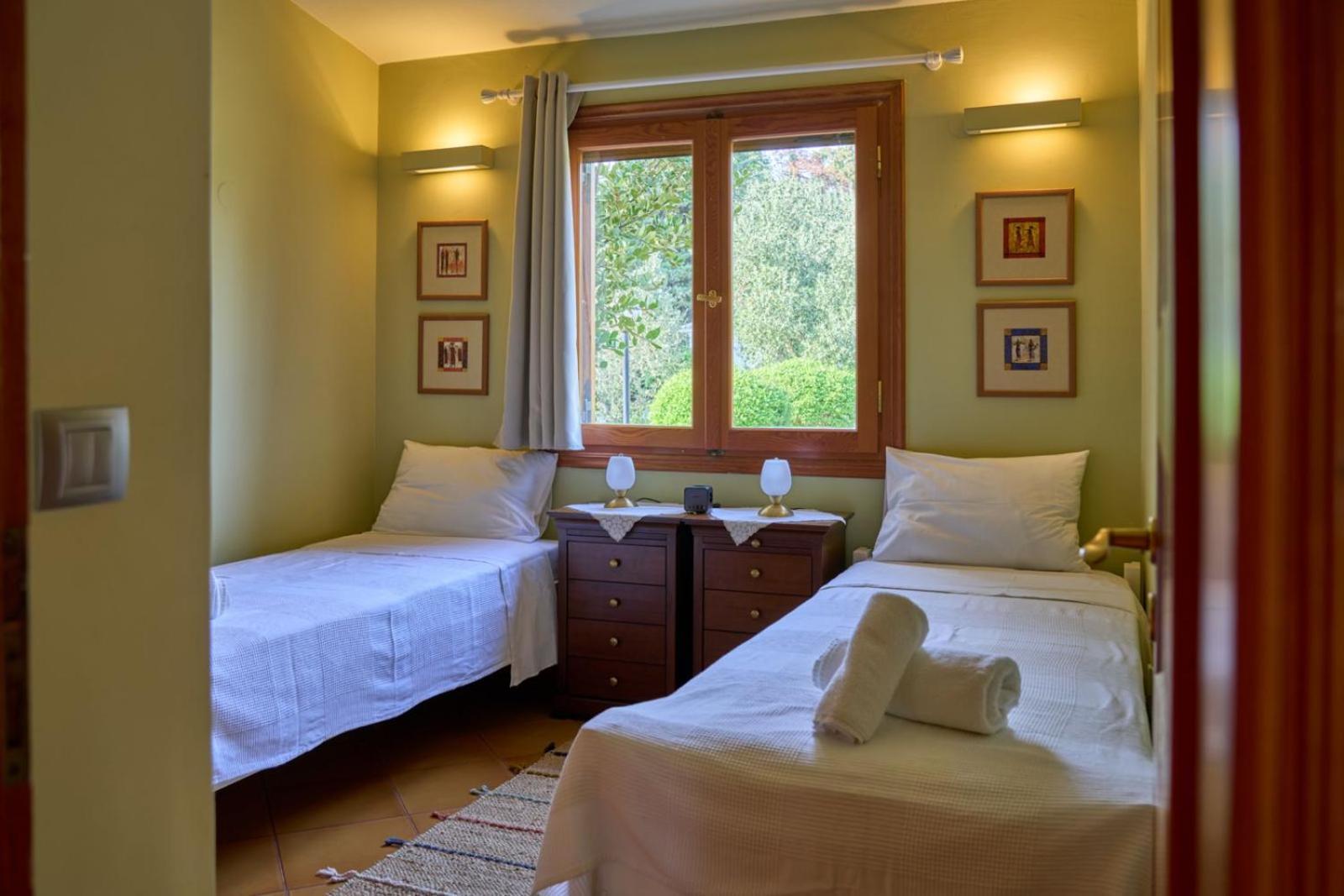 Summerday Villa Private Beach Nea Irakleia Exterior photo