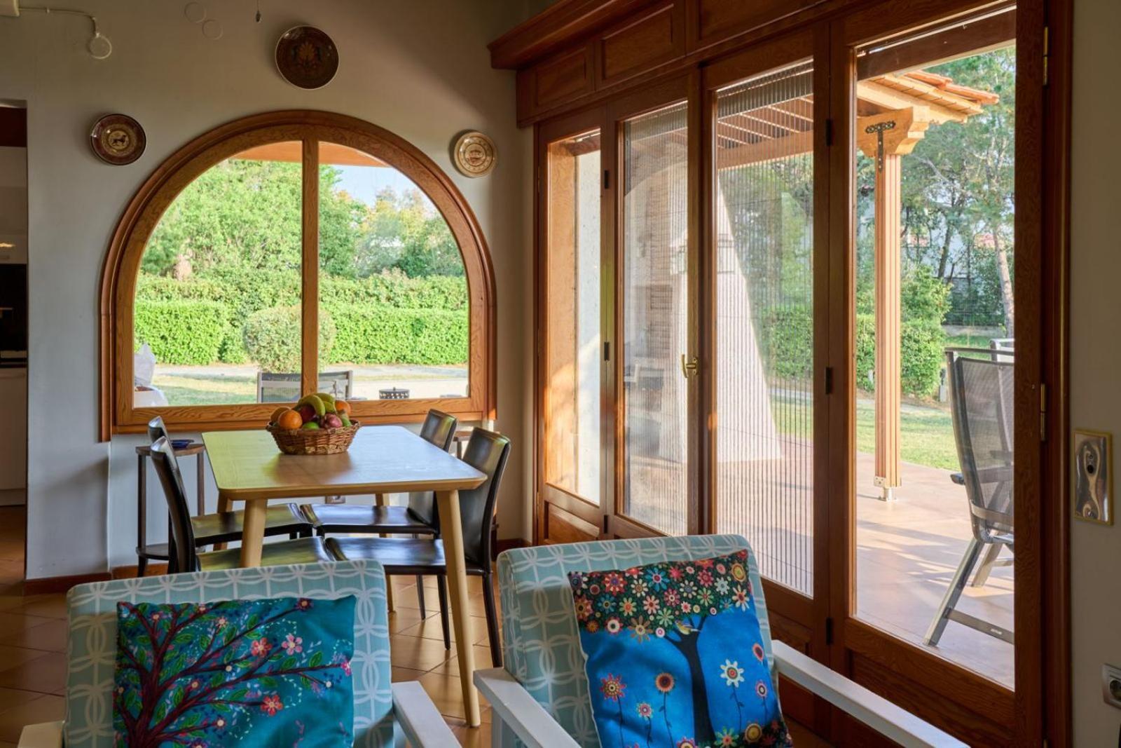 Summerday Villa Private Beach Nea Irakleia Exterior photo