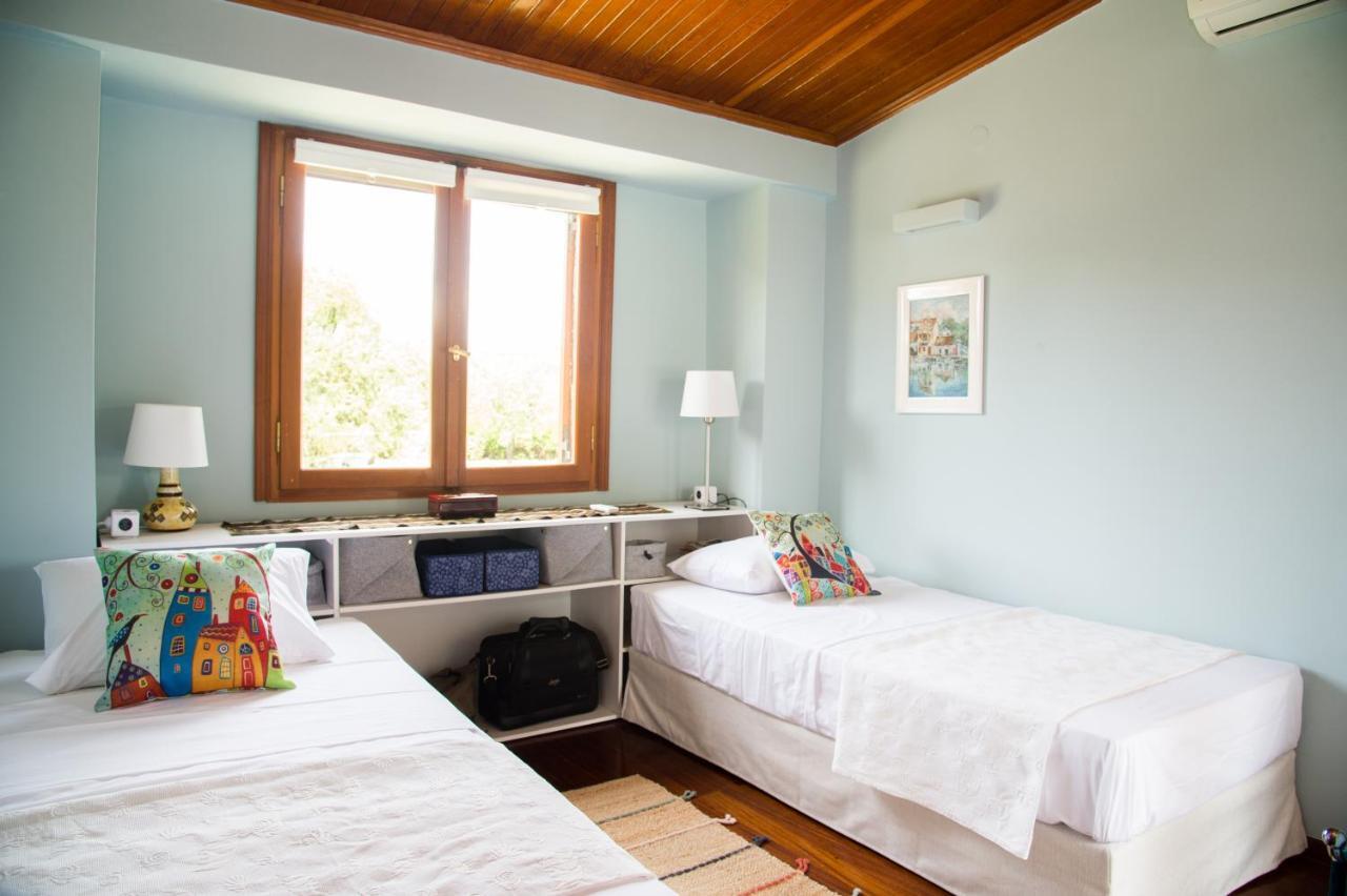 Summerday Villa Private Beach Nea Irakleia Exterior photo