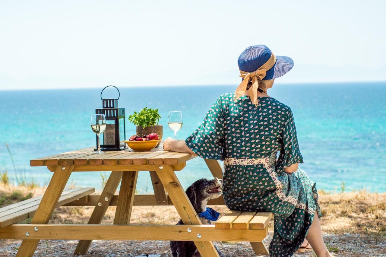 Summerday Villa Private Beach Nea Irakleia Exterior photo